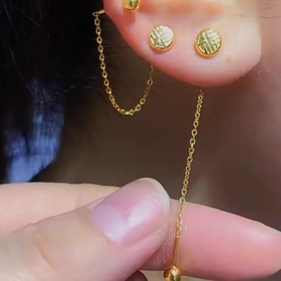 Puces double trou avec chaîne fine