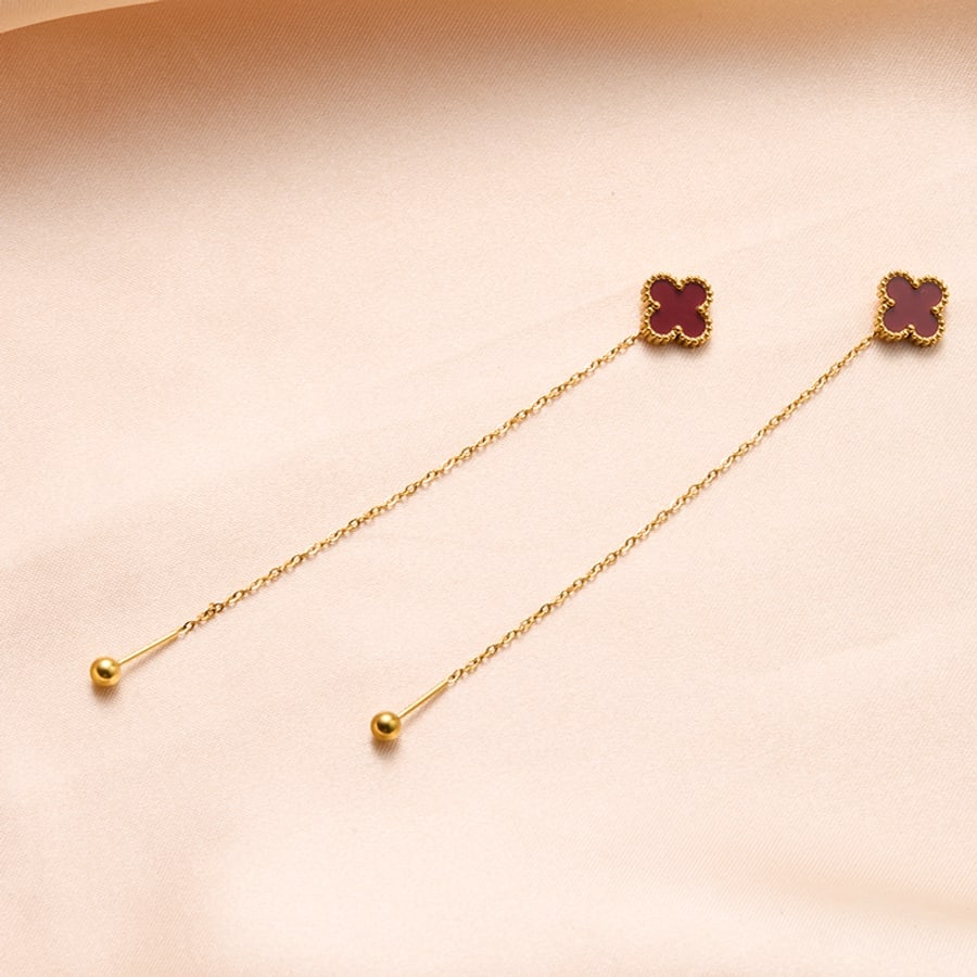 Boucles tiges longues trèfle rouge